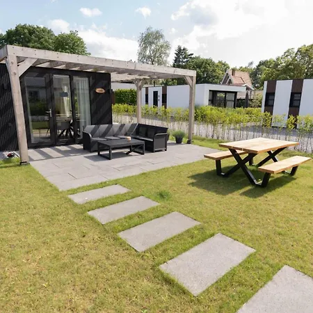 Kukeluusje Ermelo, Vlakbij Harderwijk, 4-personen