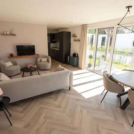 Сasa de vacaciones Kukeluusje Ermelo, Vlakbij Harderwijk, 4-personen Ermelo